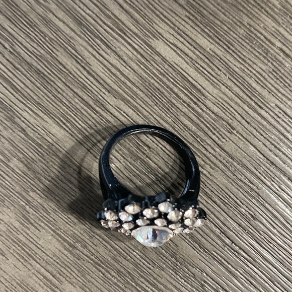 Black Metal Rhinestone Burst Ring New - Picture 7 of 10